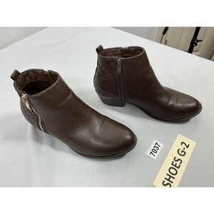 Womans Excellent Condition Top Moda Quilted Booties 8 Brown Side Zip Block Heel